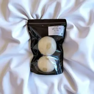 Whipped Vanilla & Amber Scented Wool Dryer Balls