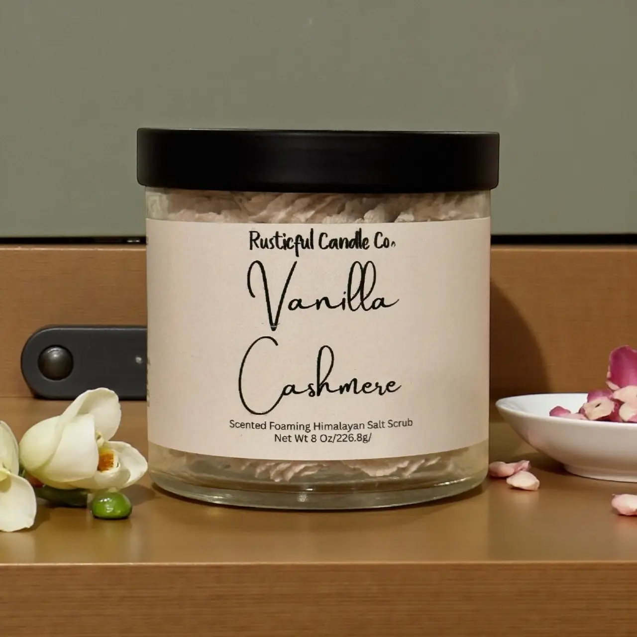 Vanilla Cashmere Scented Whipped Foaming Himalayan Salt Scrub